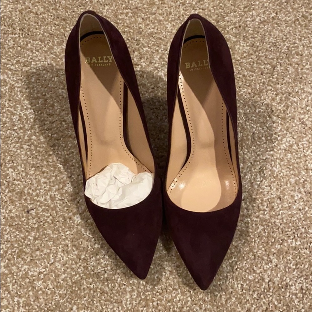 Ladies Pumps